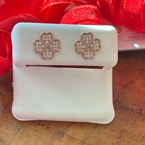 Elegant Rose Gold and Heart Clover Moissanite Diamond screwback Earrings‎